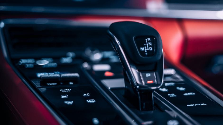 Skrzynia automatyczna — obsługa i obalanie mitów
