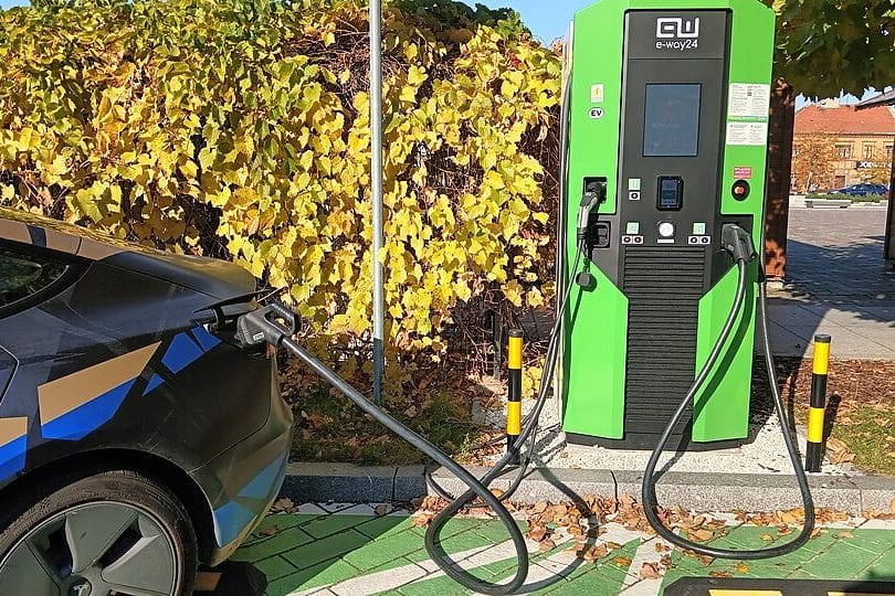 Dopłaty do elektryków skończone: co to oznacza dla kierowców w drugiej połowie 2026 roku